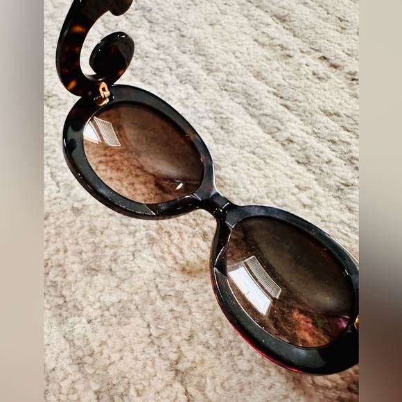 Prada Baroque Tortoise Sunglasses - Picture 14 of 14